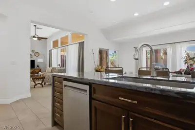 3805 Old Orchard Court, Las Vegas, NV 89108 Kitchen