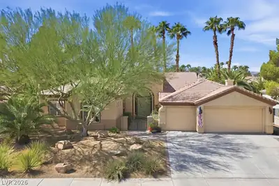 3805 Old Orchard Court, Las Vegas, NV 89108 Front of Structure
