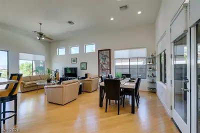 51 East Braelinn Drive, Henderson, NV 89052 Living Room