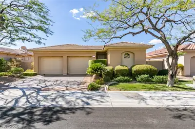 51 East Braelinn Drive, Henderson, NV 89052 Front of Structure