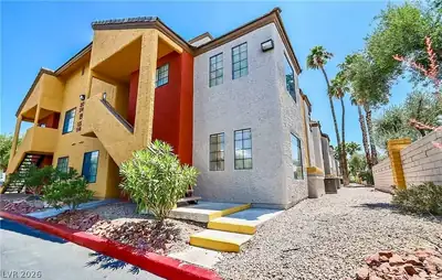 2700 North Rainbow Boulevard 2137, Las Vegas, NV 89108 Front of Structure