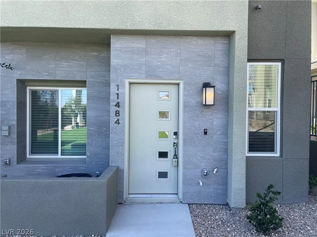11484 Roaring Peak Drive, Las Vegas, NV 89135