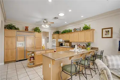 2000 Alexa Breanne Court, Las Vegas, NV 89117 Kitchen