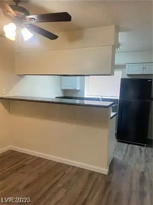 2750 South Durango Drive 1122, Las Vegas, NV 89117 Kitchen