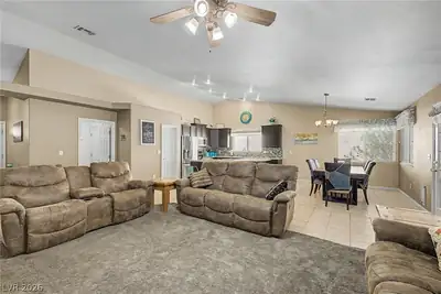 906 Chaparral Drive, Mesquite, NV 89027 Living Room