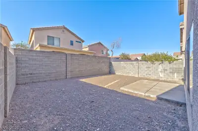 4816 Englewood Avenue, Las Vegas, NV 89139 Yard