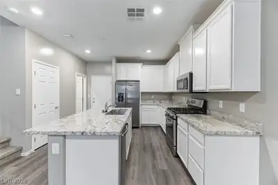 6231 Milford Sound Street, Las Vegas, NV 89148 Kitchen