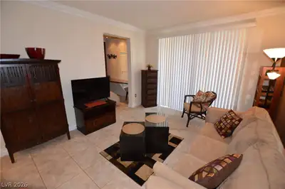 270 East FLAMINGO Road 328, Las Vegas