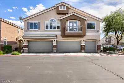 5545 Dueces Wild Court 101, Las Vegas, NV 89122 Front of Structure
