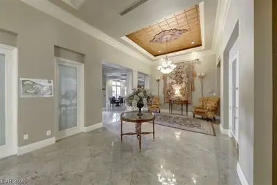 220 Flamingo Road 107, Las Vegas, NV 89169 Entrance Foyer