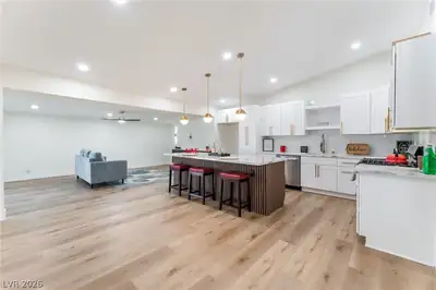 4214 East Wyoming Avenue, Las Vegas, NV 89104 Kitchen