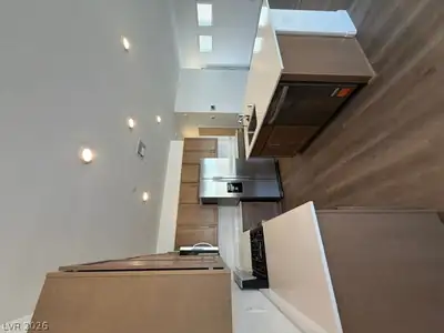 924 Alethea River Avenue, North Las Vegas, NV 89084 Kitchen