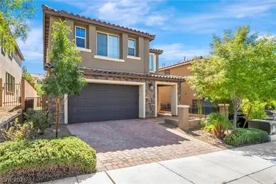 2915 Caxton Grove Drive, Henderson, NV 89052 Front of Structure