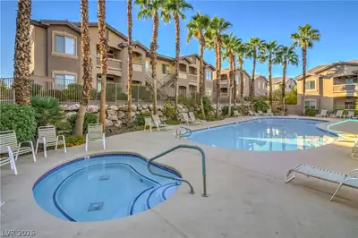 8805 Jeffreys Street 2110, Las Vegas, NV 89123 Pool