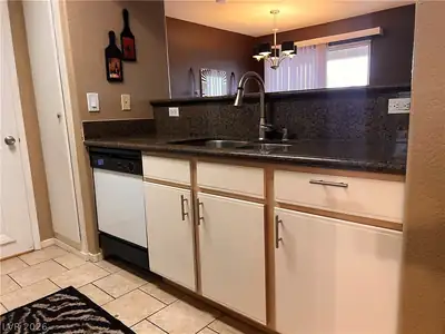 2300 East Silverado Ranch Boulevard 2158, Las Vegas, NV 89183 Kitchen