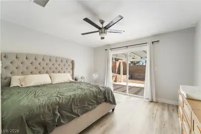 124 Almendio Lane, Henderson, NV 89074 Primary Bedroom