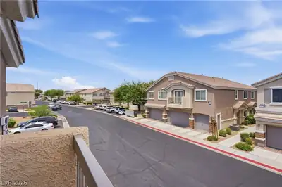 4817 Straight Flush Drive 101, Las Vegas, NV 89122 View