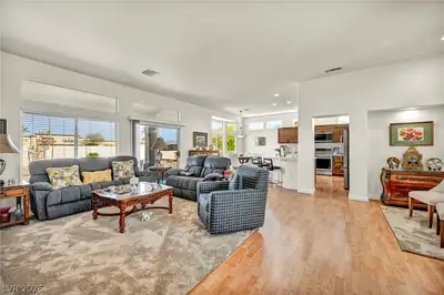 10020 Villa Ridge Drive, Las Vegas, NV 89134 Living Room