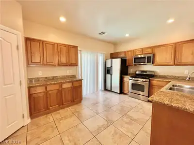 5014 Tunnel Falls Drive, Las Vegas, NV 89141 Kitchen