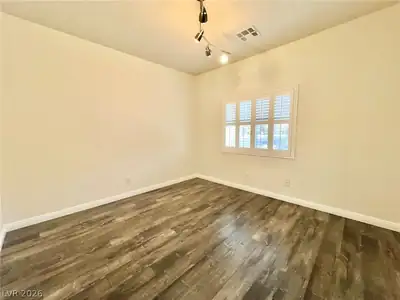 5014 Tunnel Falls Drive, Las Vegas, NV 89141 Living Room