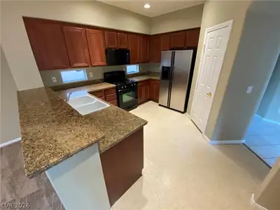 1048 Brinkman Street, Las Vegas, NV 89138 Kitchen