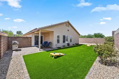 2294 Dakota Sky Court, Henderson, NV 89052 Yard