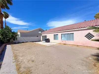 4709 GOLDEN PALOMINO Lane na, Las Vegas, NV 89032 Yard