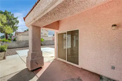 6537 Old Oxford Avenue, Las Vegas, NV 89108 Patio