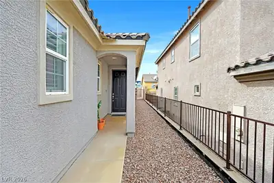181 Tuscan Shadow Street, Henderson, NV 89012 Side of Structure