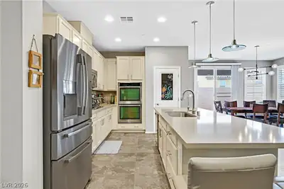 181 Tuscan Shadow Street, Henderson, NV 89012 Kitchen