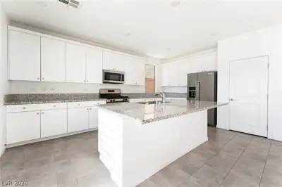 6215 Bravestar Court, Las Vegas, NV 89141 Kitchen
