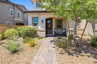 44 Kimberlite Drive, Henderson, NV 89011 Front of Structure