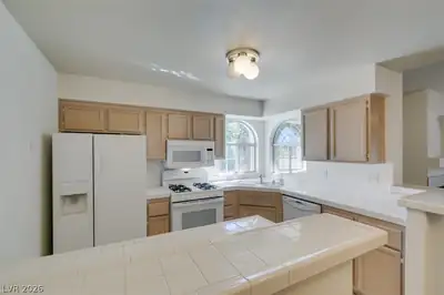 2251 Wigwam Parkway 1121, Henderson, NV 89074 Kitchen