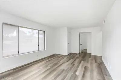 4828 Knollwood Drive, Las Vegas, NV 89147 