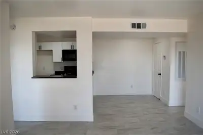 230 Mission Catalina Lane 107, Las Vegas, NV 89107 Dining Area