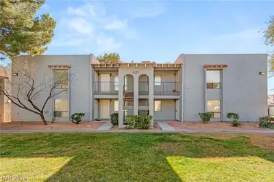 5171 Caliente Street 131, Las Vegas