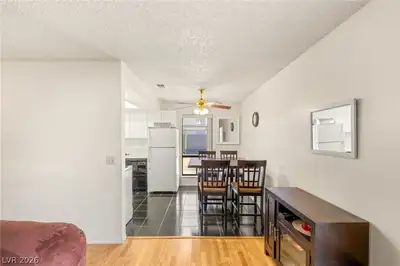 5171 Caliente Street 131, Las Vegas, NV 89119 Dining Area