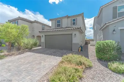 8707 Senna Avenue, Las Vegas, NV 89148 Front of Structure