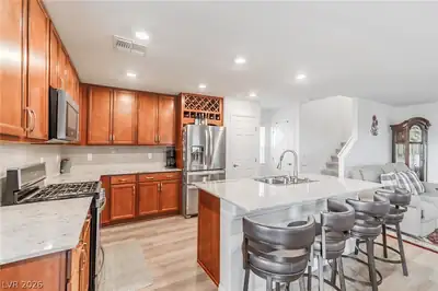 8707 Senna Avenue, Las Vegas, NV 89148 Kitchen