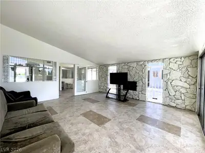 2275 East Desert Inn Road, Las Vegas, NV 89169 Living Room