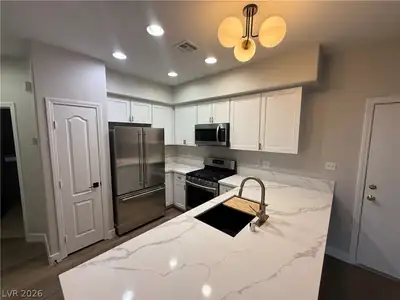 4026 Sparrow Rock Street, Las Vegas, NV 89129 Kitchen
