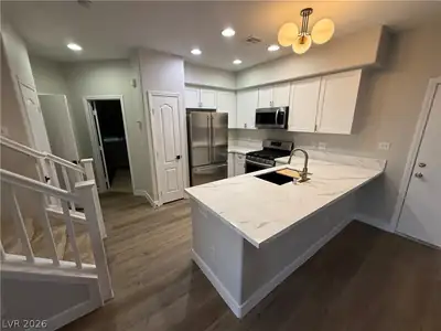 4026 Sparrow Rock Street, Las Vegas, NV 89129 Kitchen