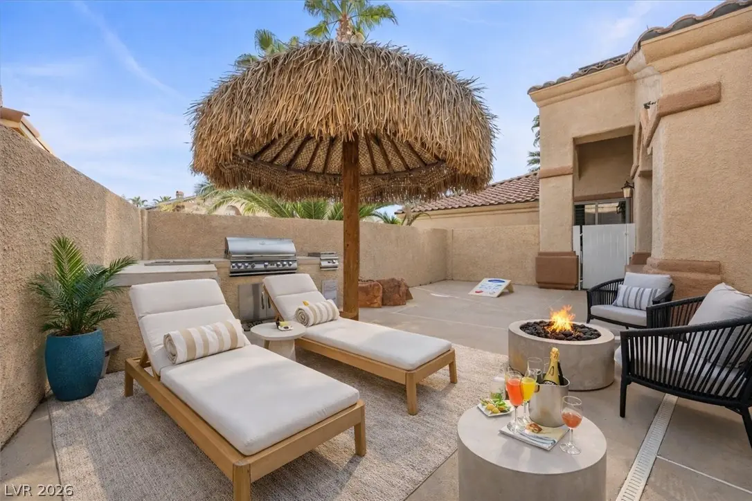11004 Cliff Swallow Avenue, Las Vegas, NV 89144