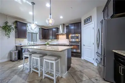 152 Dunblane Street, Henderson, NV 89012 Kitchen