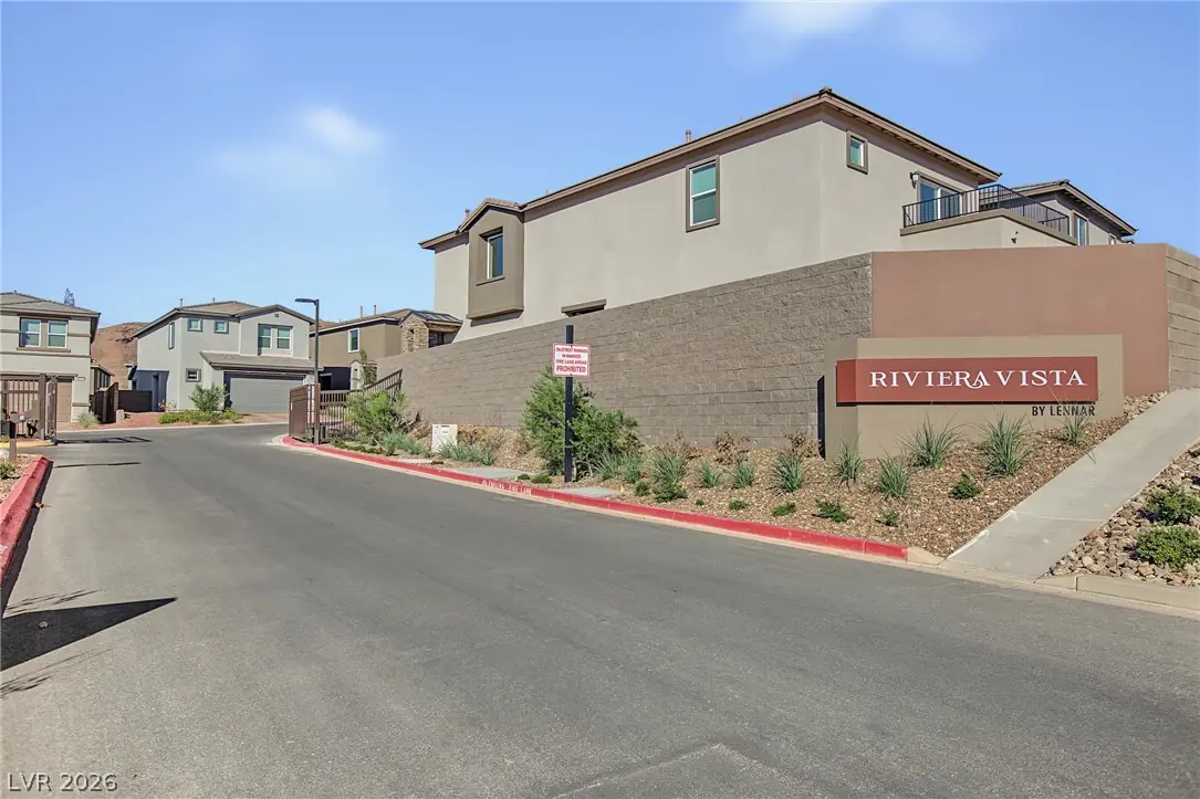 1055 Strada Mazoni, Henderson, NV 89011