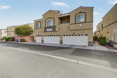 6170 East Sahara Avenue 1092, Las Vegas, NV 89142 Front of Structure