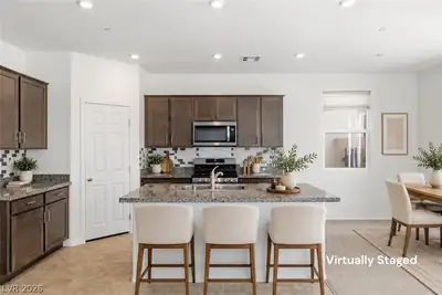 6047 Castle Gardens Avenue, Las Vegas, NV 89130 Kitchen