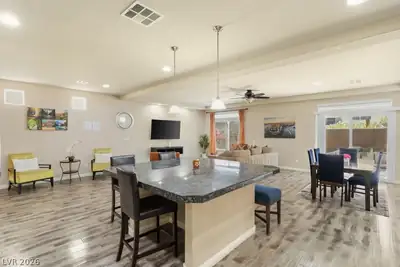 8430 Golden Amber Street, Las Vegas, NV 89139 Kitchen