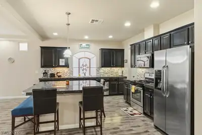 8430 Golden Amber Street, Las Vegas, NV 89139 Kitchen