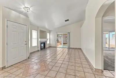 8104 Pursuit Court, Las Vegas, NV 89131 Living Room